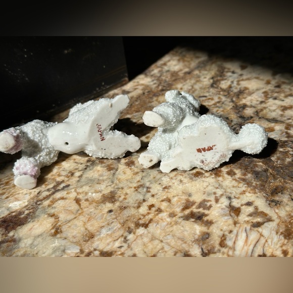 Pair of ceramic porcelain poodle dogs vintage 1960 good condition - Picture 7 of 9